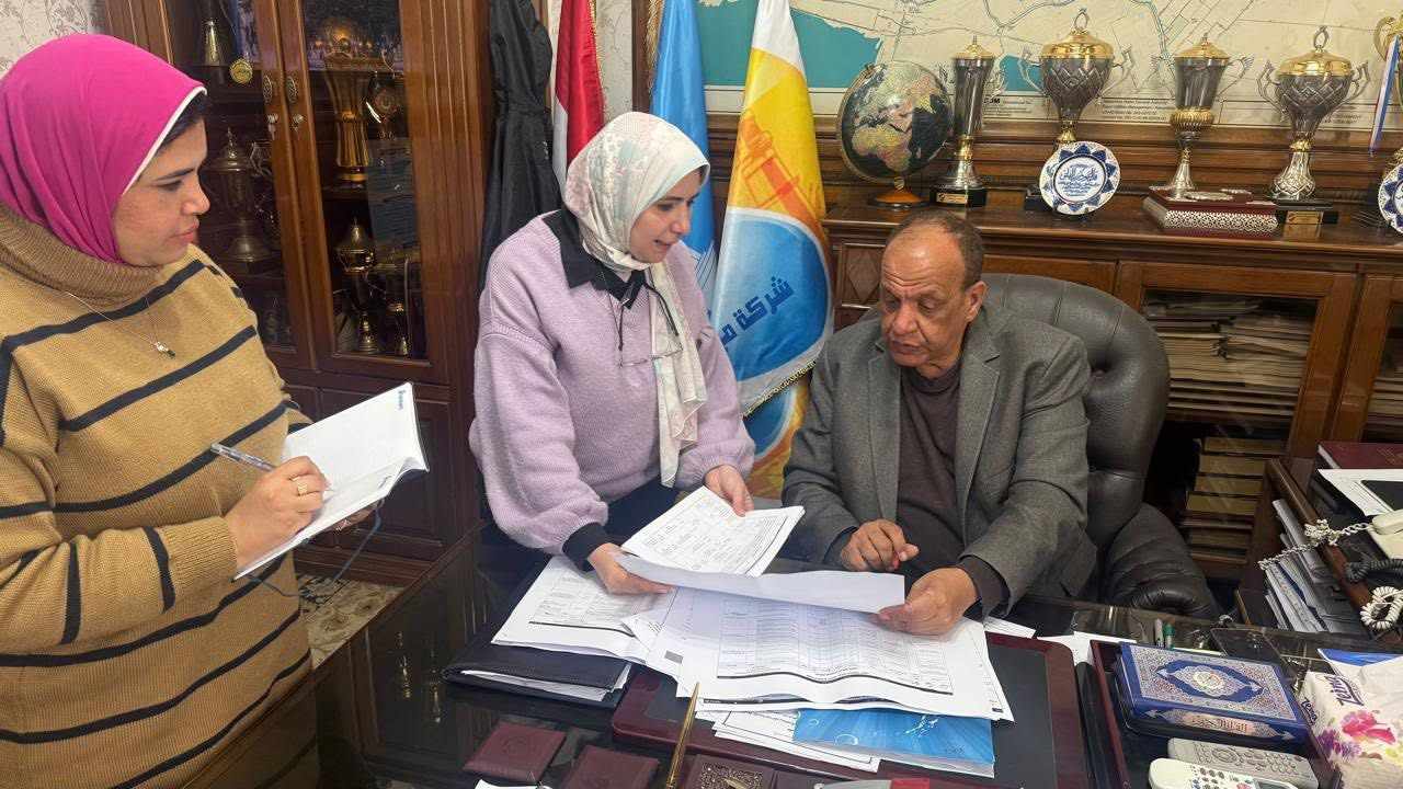 رئيس مياه الإسكندرية يوجه بتعميم خطط ترشيد الوقود والمواد الخام بجميع المحطات