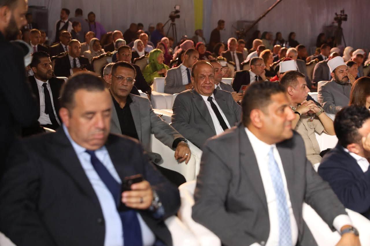 رئيس مياه الإسكندرية يشارك في احتفالات المحافظة بعيدها القومي الـ74
